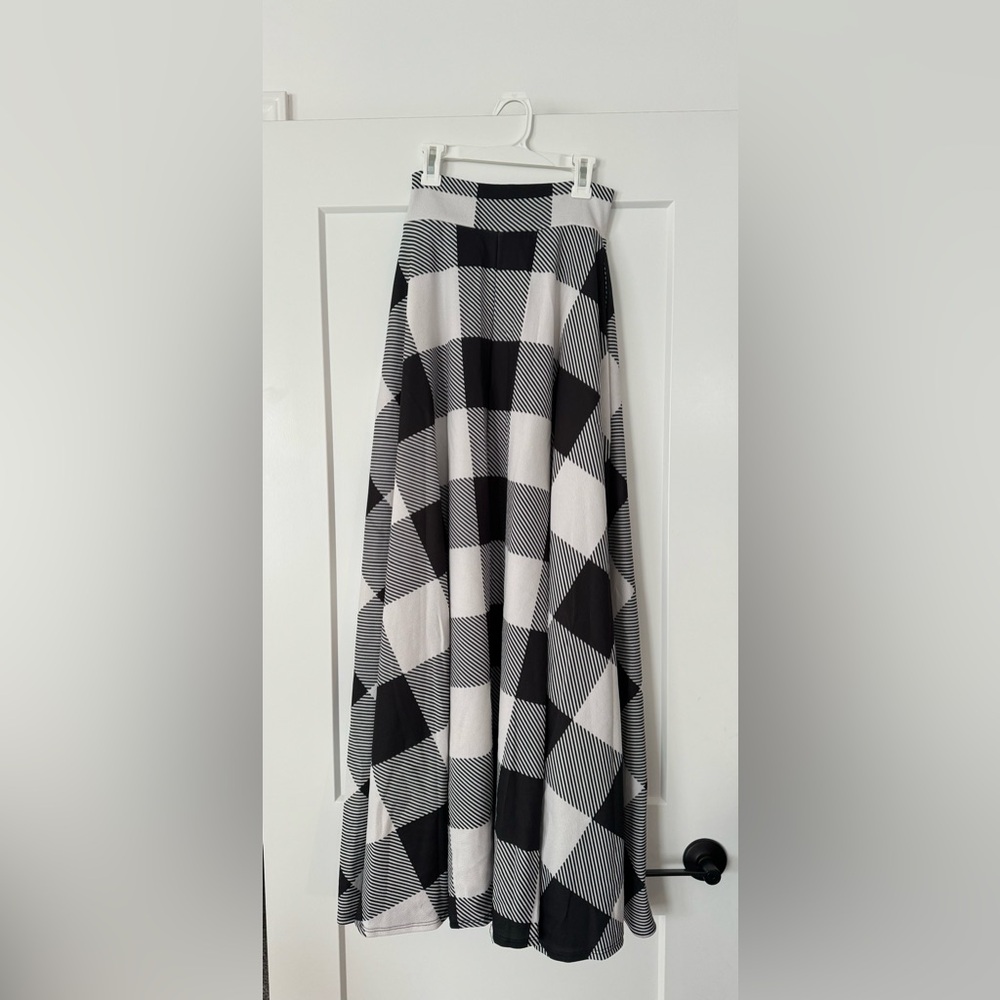 Agnes and Dora Maxi Skirt